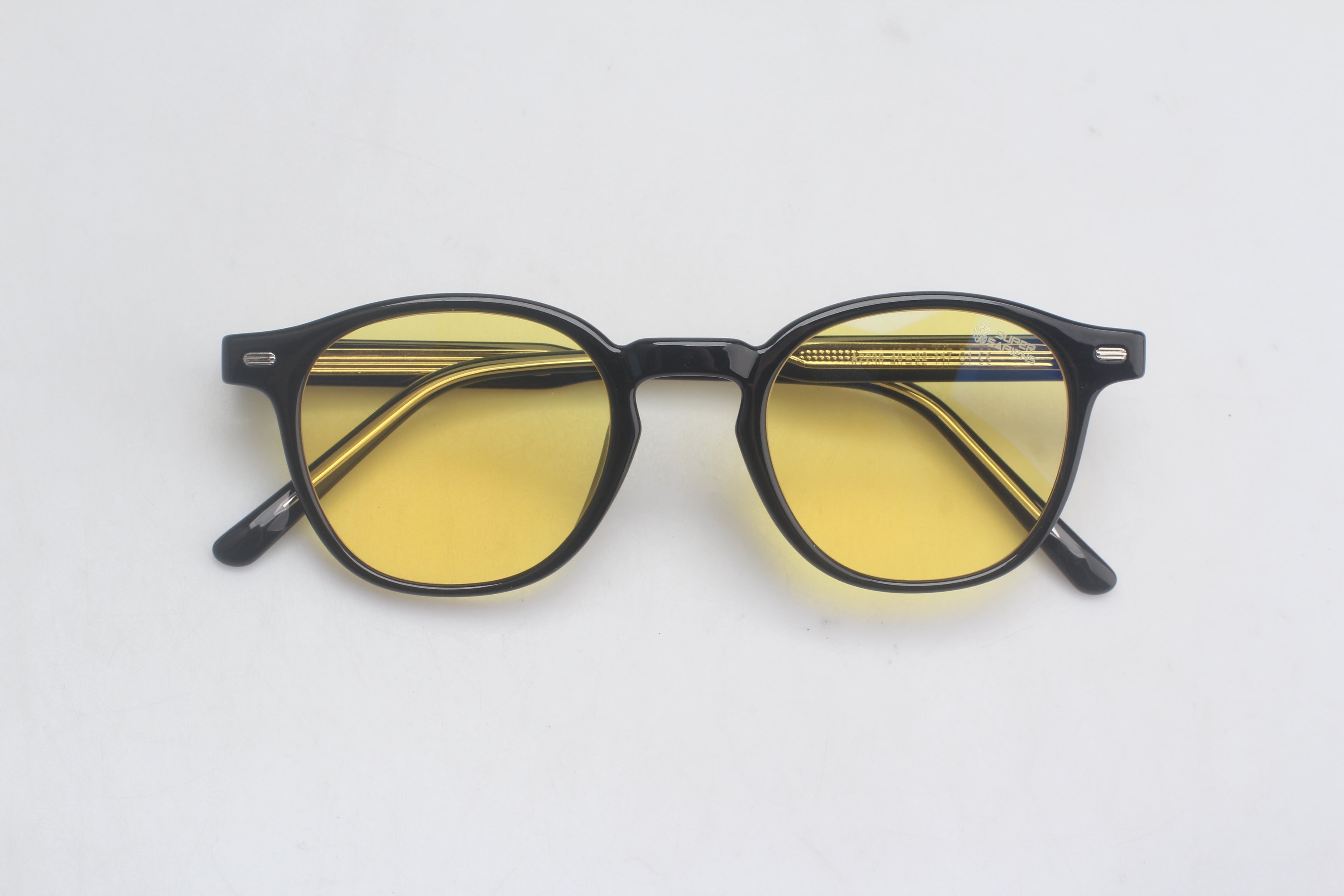 Oroboros Premium Preto