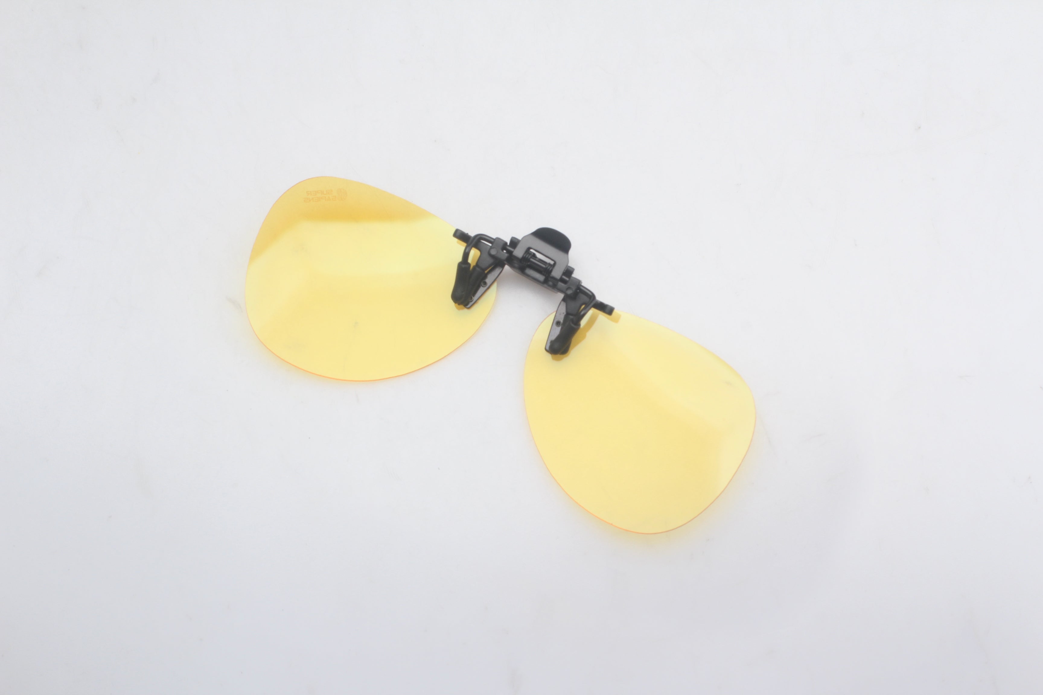 Clips para óculos graduados